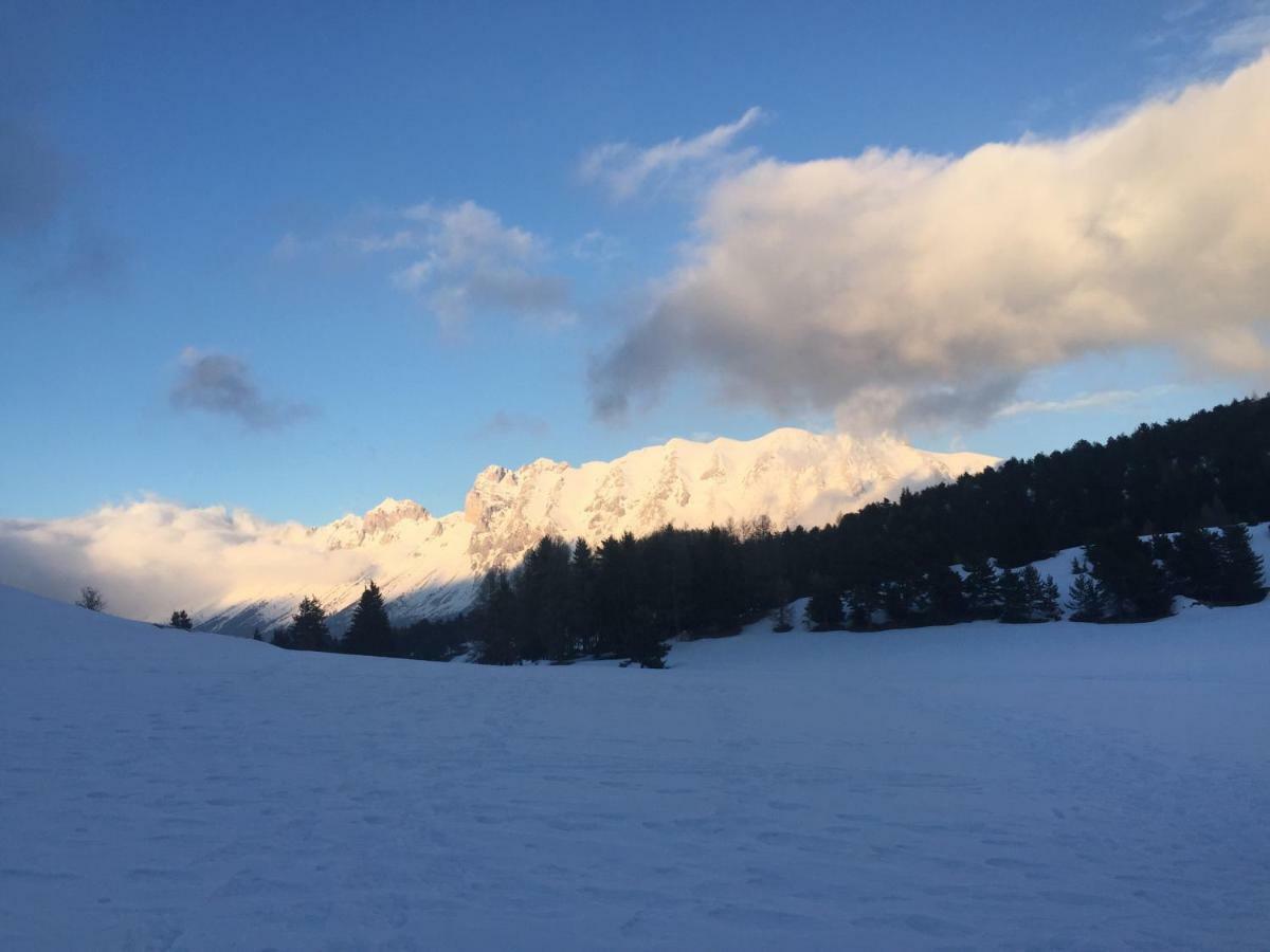 Eden Sur Les Pistes Avec Vue Panoramique Sur La Vallee La Joue du Loup Buitenkant foto